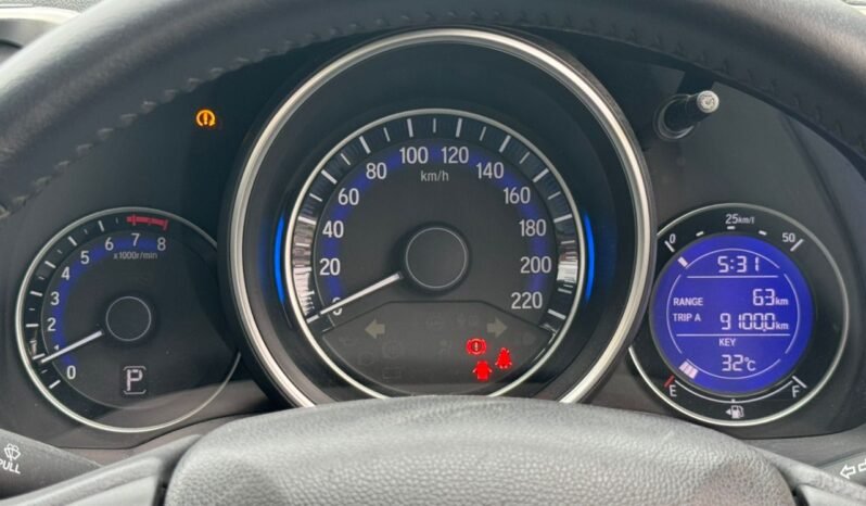 
								HONDA JAZZ 1.5L V I-VTEC (A) full									