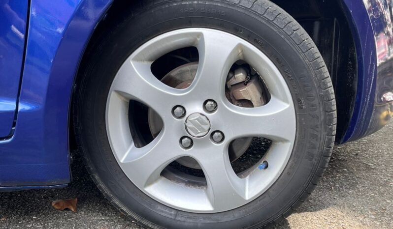 
								SUZUKI SWIFT 1.5L A/T full									