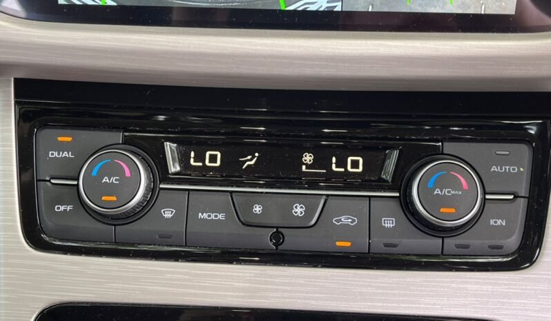 
								PROTON X70 1.8 TGDI PREMIUM 2WD full									