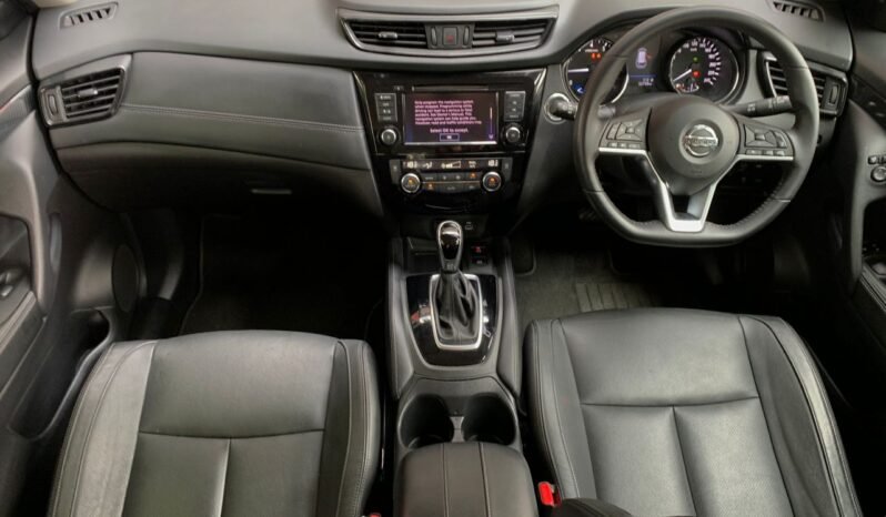 
								NISSAN X-TRAIL HYBRID 2.0L CVT full									