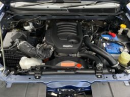 
										ISUZU  D-MAX 2.0 (M) full									