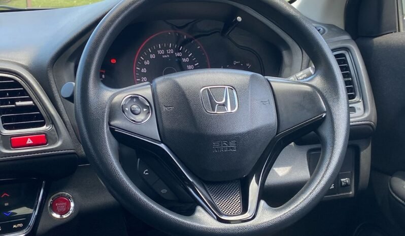 
								HONDA HR-V 1.8L E full									