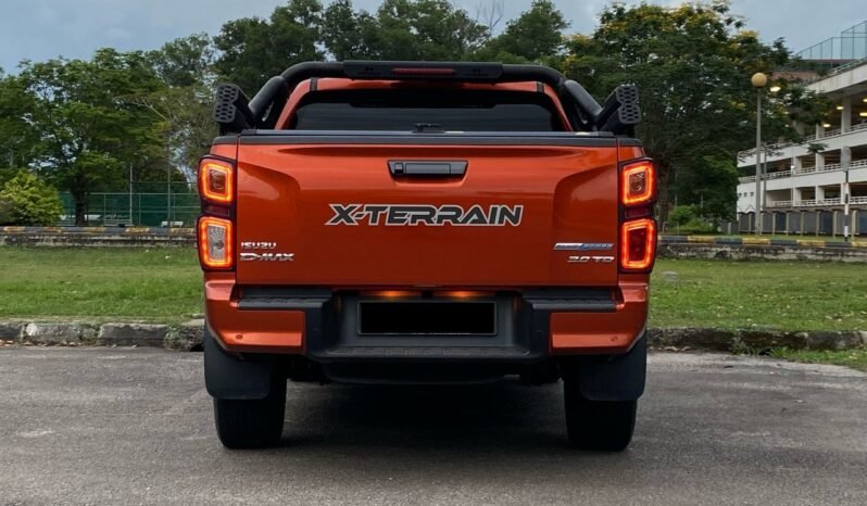 
								ISUZU D-MAX 3.0 (A) full									