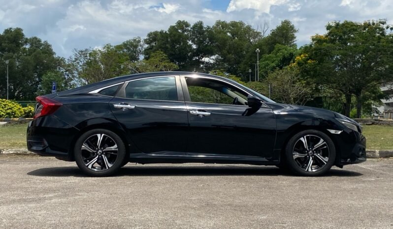 
								HONDA CIVIC 1.5 TC-P full									