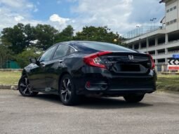 
										HONDA CIVIC 1.5 TC-P full									