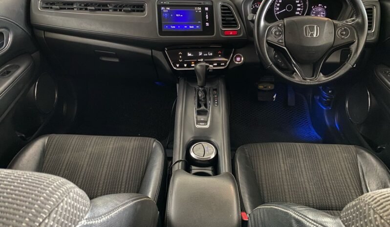 
								HONDA HR-V 1.8L A full									