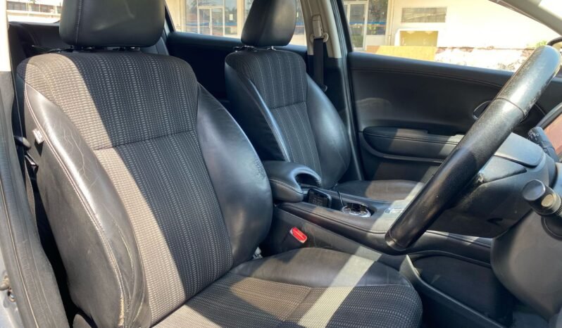 
								HONDA HR-V 1.8L V full									