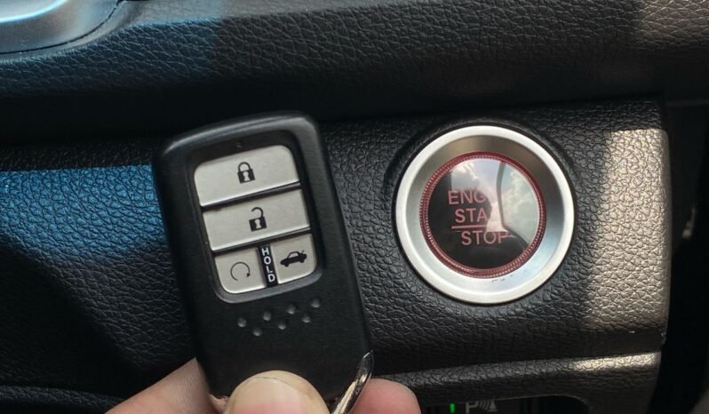 
								HONDA CIVIC 1.5 TC-P full									