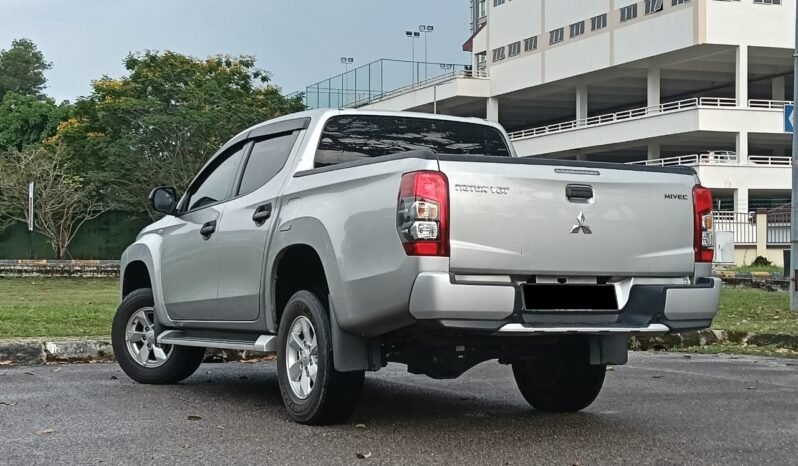 
								MITSUBISHI TRITON 2.4 (A) full									