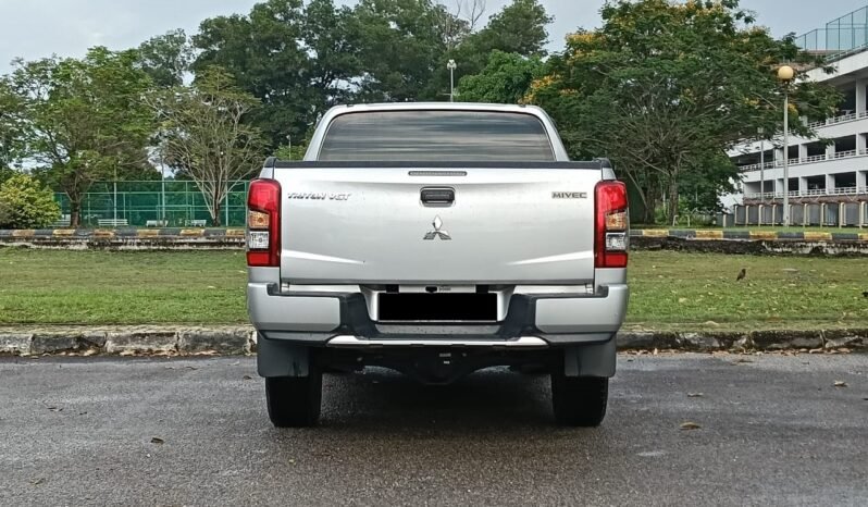 
								MITSUBISHI TRITON 2.4 (A) full									