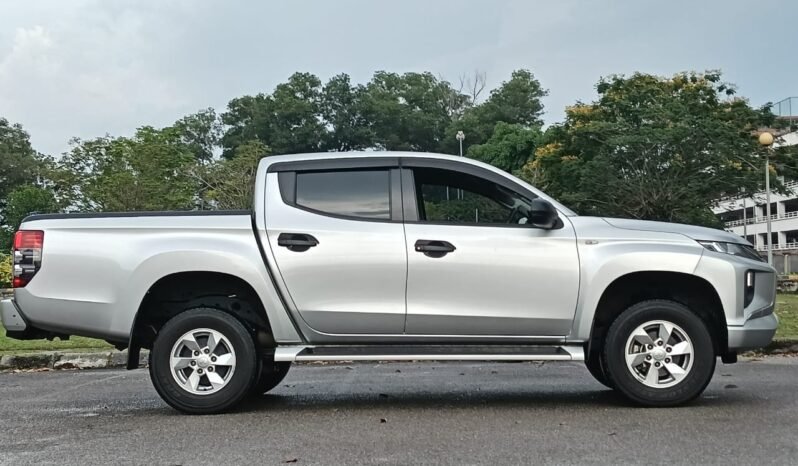 
								MITSUBISHI TRITON 2.4 (A) full									