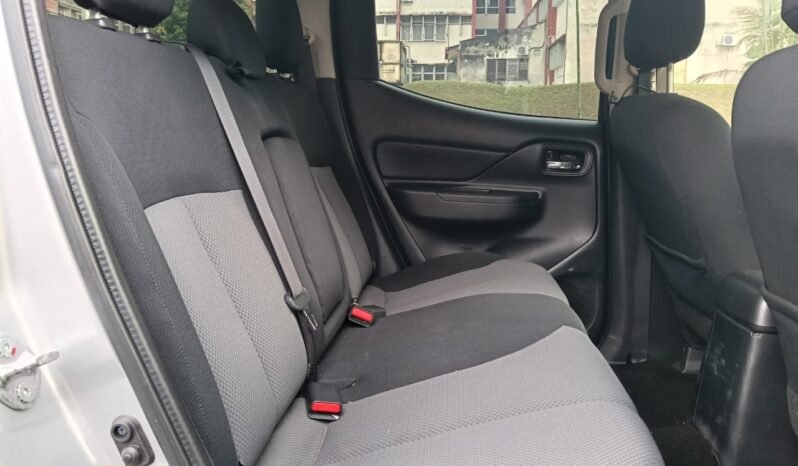 
								MITSUBISHI TRITON 2.4 (A) full									