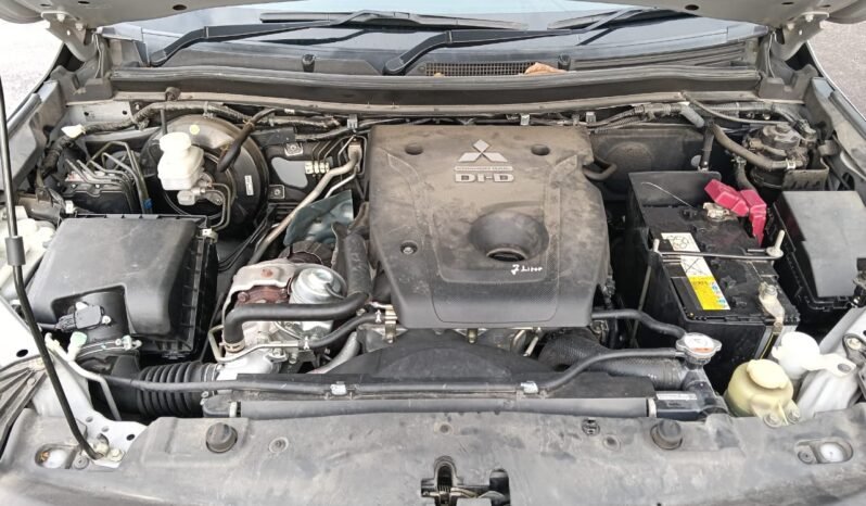 
								MITSUBISHI TRITON 2.4 (A) full									