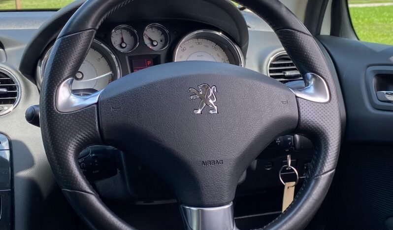 
								PEUGEOT 408 1.6 (A) full									