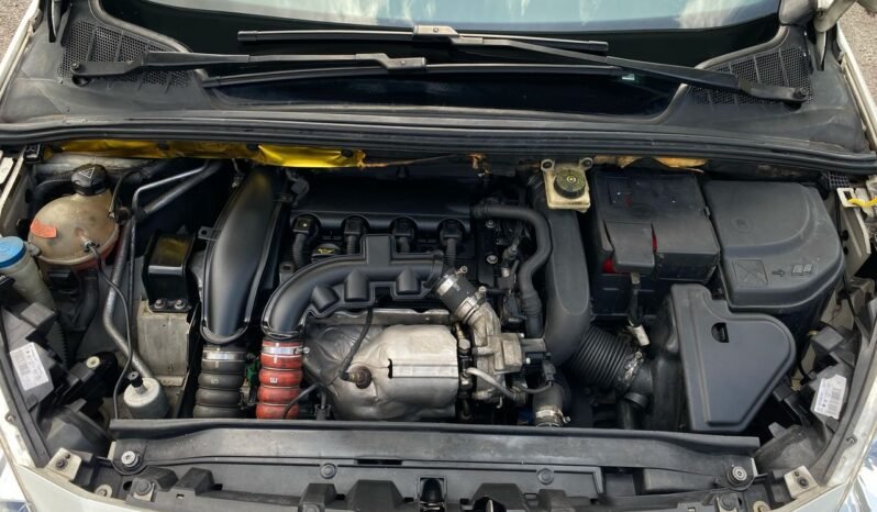 
								PEUGEOT 408 1.6 (A) full									