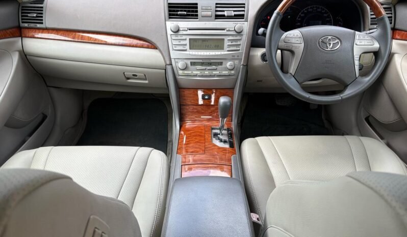 
								TOYOTA CAMRY 2.4 (V) (A) full									
