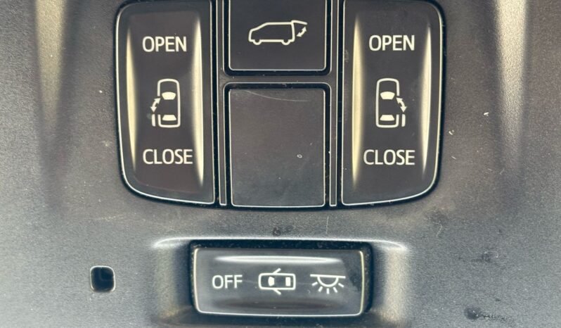 
								TOYOTA VELLFIRE 2.5 (A) full									