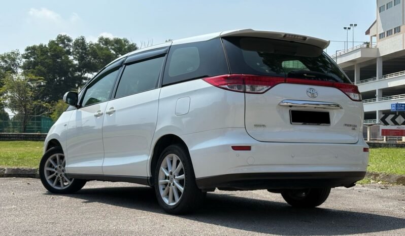 
								TOYOTA PREVIA 2.4GL (AT) full									