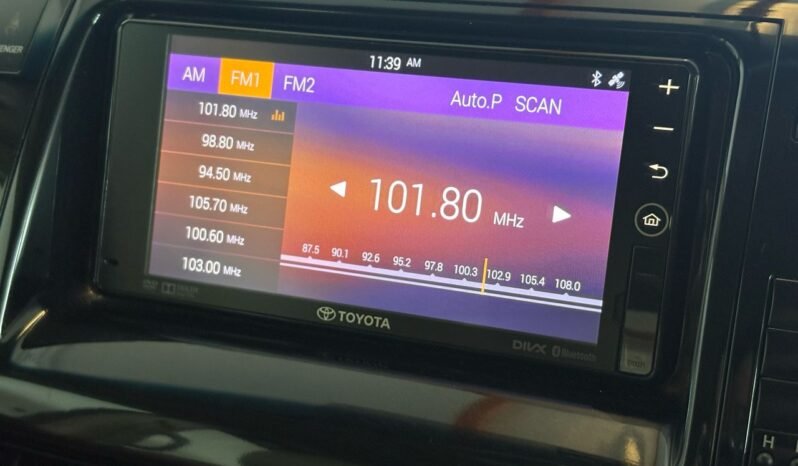 
								TOYOTA PREVIA 2.4GL (AT) full									