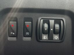 
										RENAULT CAPTUR full									