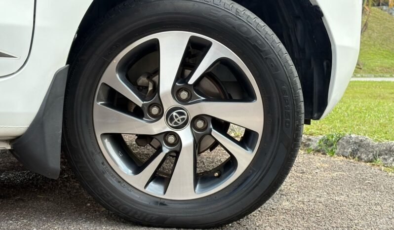 
								TOYOTA AVANZA 1.5G A/T full									