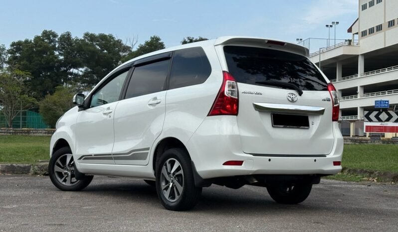 
								TOYOTA AVANZA 1.5G A/T full									