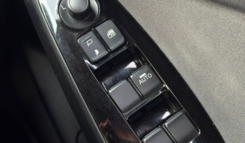 
								MAZDA 3 2.0 (A) full									