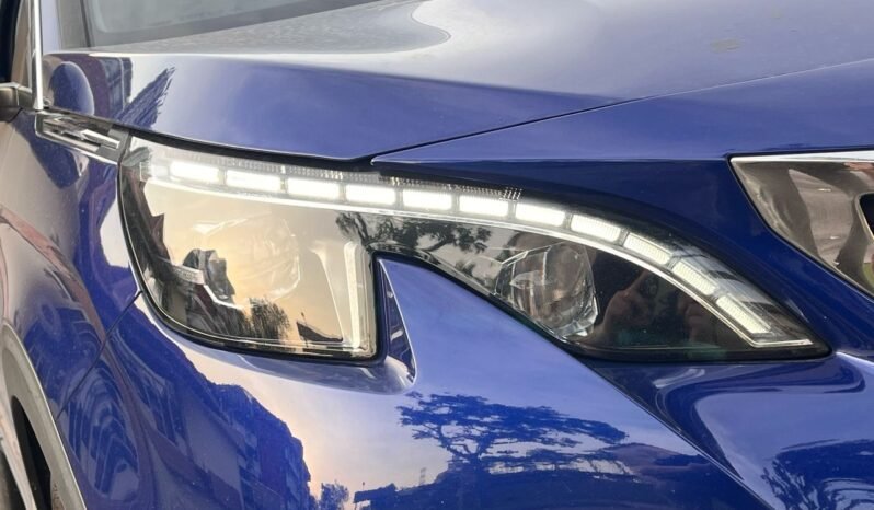 
								PEUGEOT 3008 1.6 (A) full									