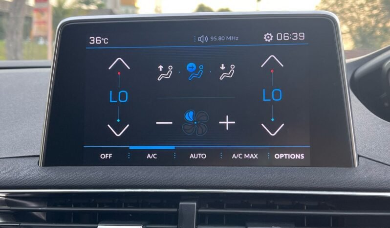 
								PEUGEOT 3008 1.6 (A) full									