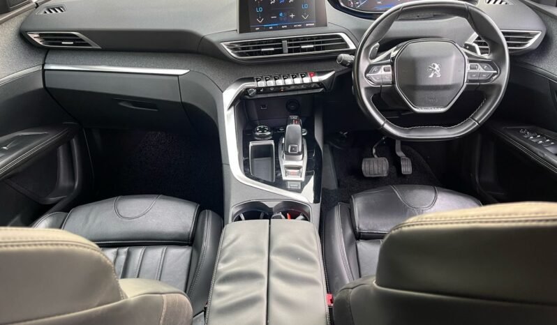 
								PEUGEOT 3008 1.6 (A) full									