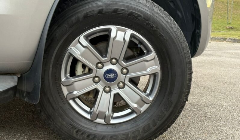 
								FORD RANGER 2.0L XLT + 4WD AT full									