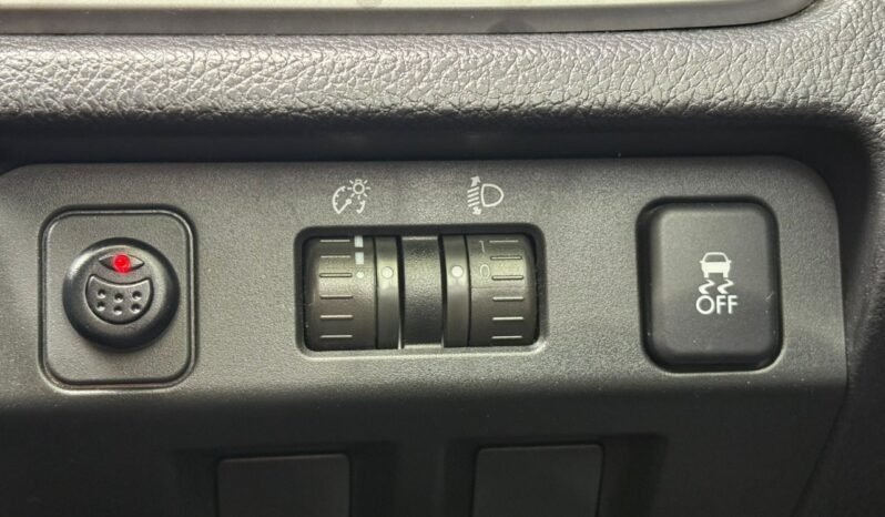 
								SUBARU XV2.0I full									