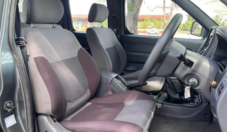 
								NISSAN FRONTIER P/UP 4WD 2.5L full									