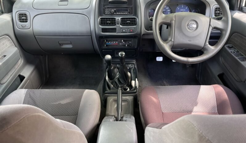 
								NISSAN FRONTIER P/UP 4WD 2.5L full									