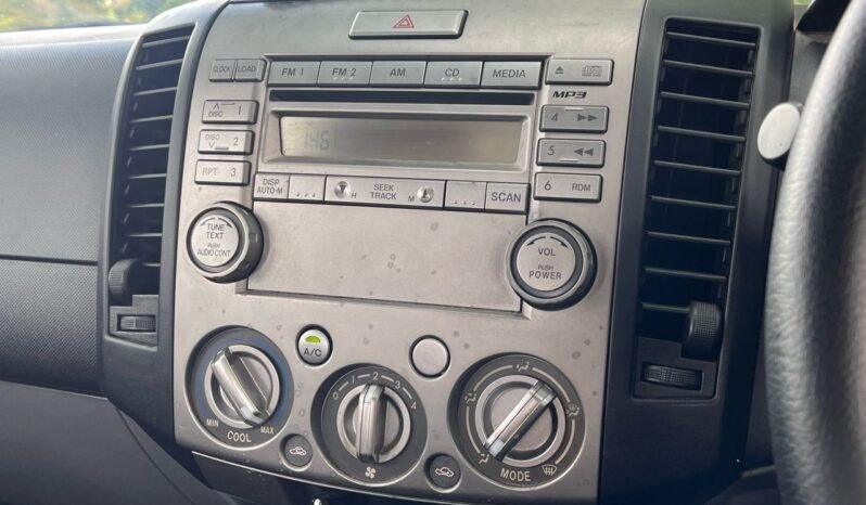 
								MAZDA BT50 2.5 (M) full									