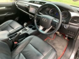 
										TOYOTA HILUX DOUBLE CAB 2.4G 4X4 (A) full									