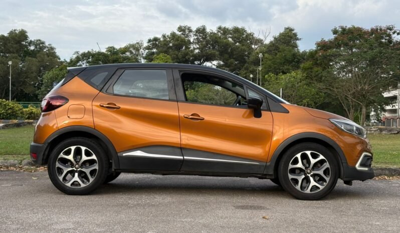 
								RENAULT CAPTUR full									