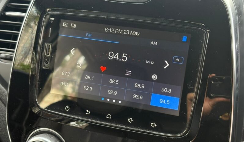 
								RENAULT CAPTUR full									