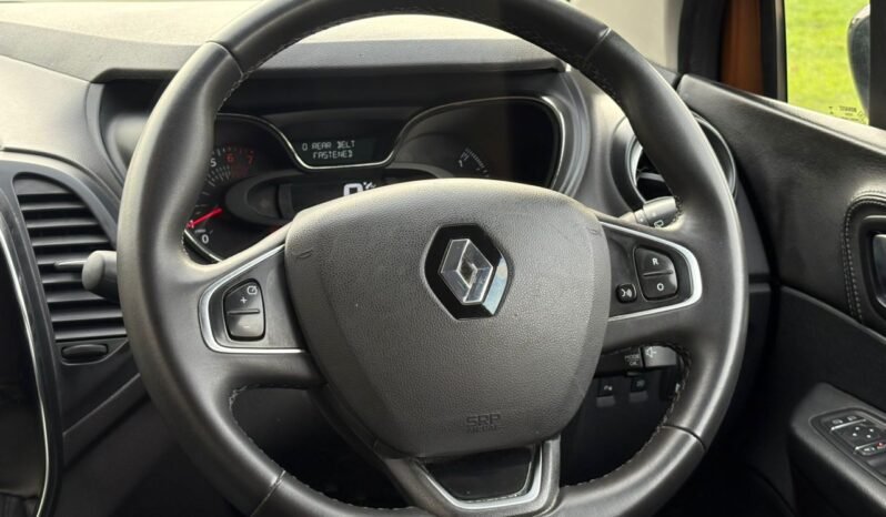 
								RENAULT CAPTUR full									