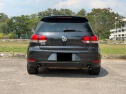 
										VOLKSWAGEN GOLF GTI 2.0 (A) full									
