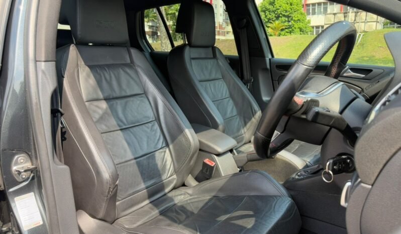 
								VOLKSWAGEN GOLF GTI 2.0 (A) full									