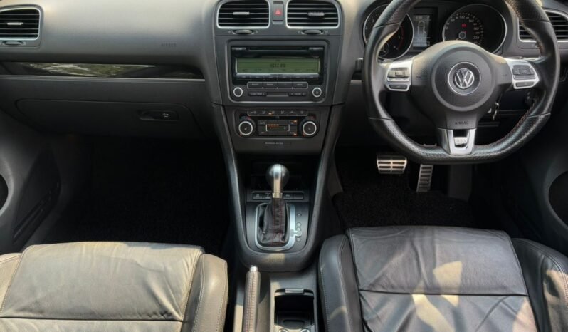 
								VOLKSWAGEN GOLF GTI 2.0 (A) full									