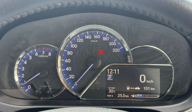 
								TOYOTA YARIS 1.5G full									