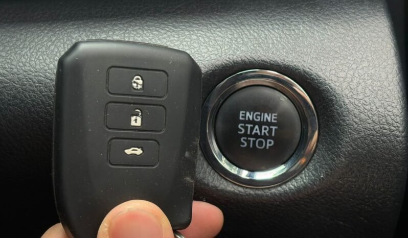 
								TOYOTA YARIS 1.5G full									