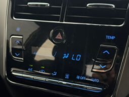 
										TOYOTA YARIS 1.5G full									