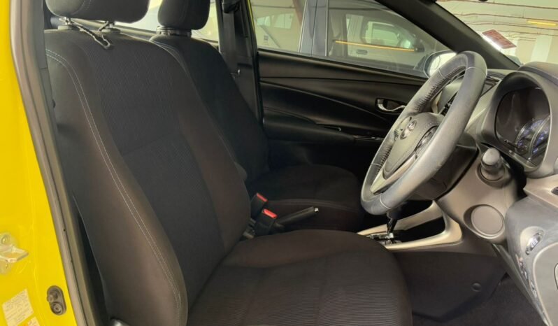 
								TOYOTA YARIS 1.5G full									