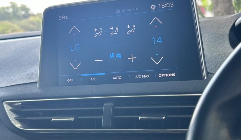 
								PEUGEOT 3008 P84 B full									