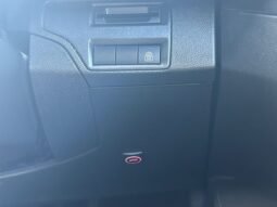 
										PEUGEOT 3008 P84 B full									