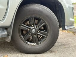 
										TOYOTA HILUX D/CAB 2.5 (A) full									