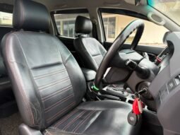 
										TOYOTA HILUX D/CAB 2.5 (A) full									